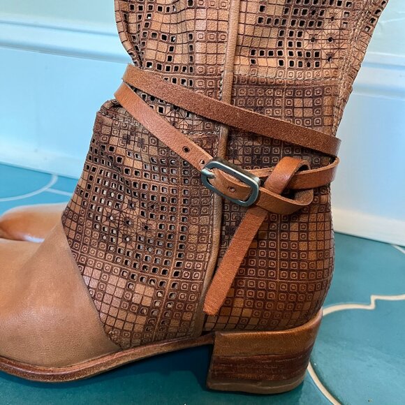 A.S. 98 Tall Perforated detailed Boots - Picture 8 of 14